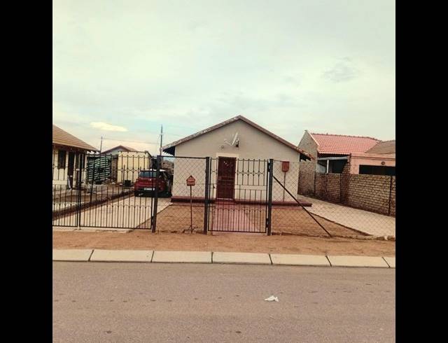 2 BEDROOM HOUSE FOR SALE IN SOSHANGUVE GG